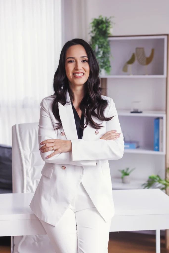 Vanessa-Moura_Estetica_capao_raso_em_curitiba-wd2
